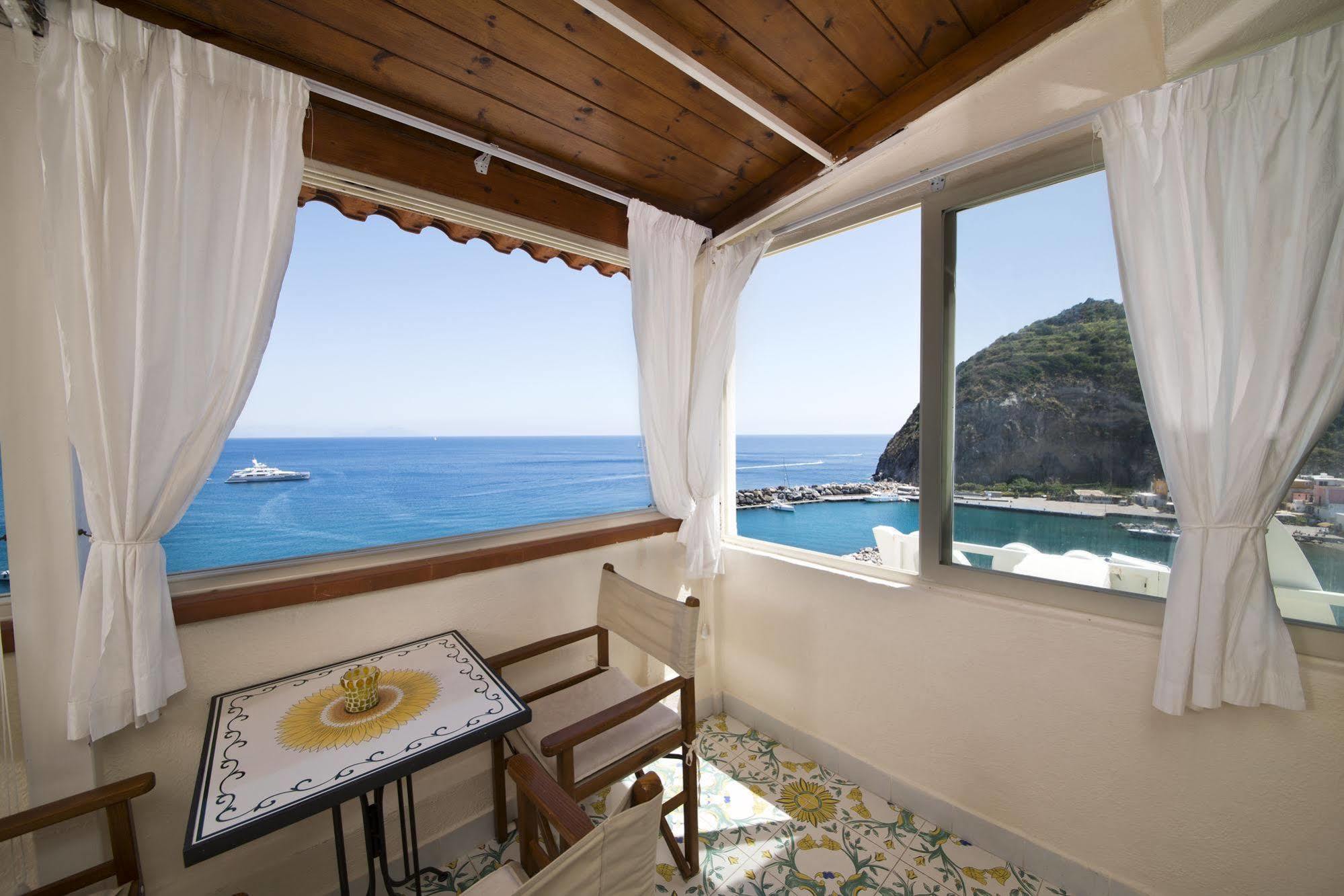 Hotel La Palma Sant'Angelo  Екстер'єр фото